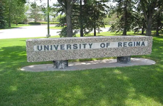 里賈納大學(xué)